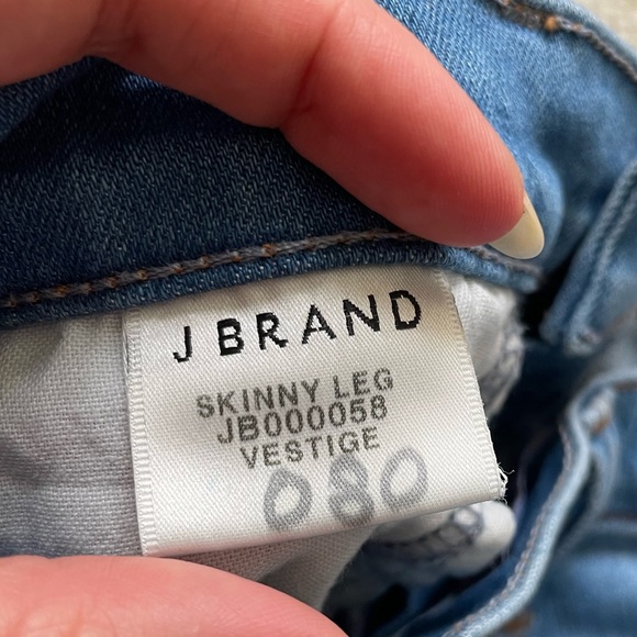 J BRAND - Vestige Skinny Jeans - Picture 6 of 7